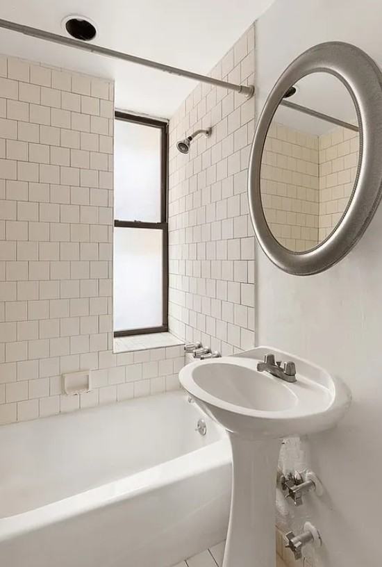 407 7th St - Photo 5 of 6