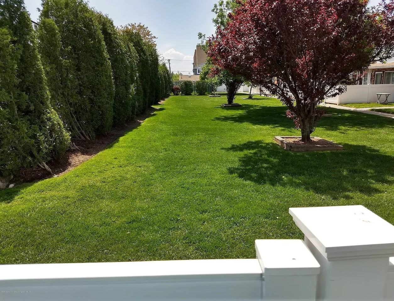 58 Country Dr N #A - Photo 3 of 18