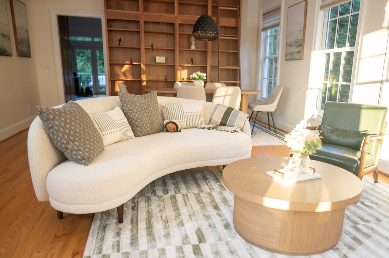 416 Hillsborough St - Photo 7 of 38