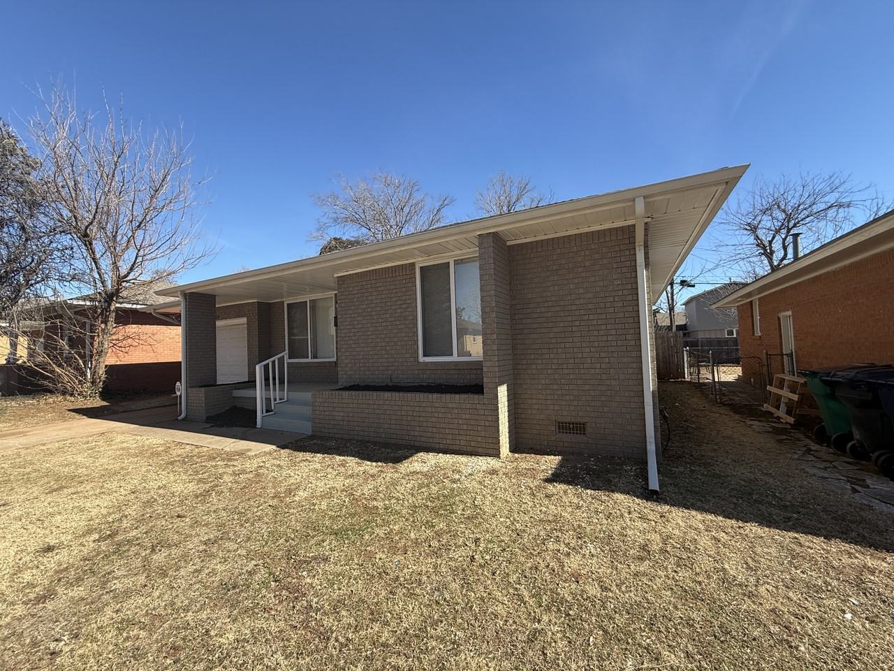 4804 N Woodward Ave - Photo 2 of 17