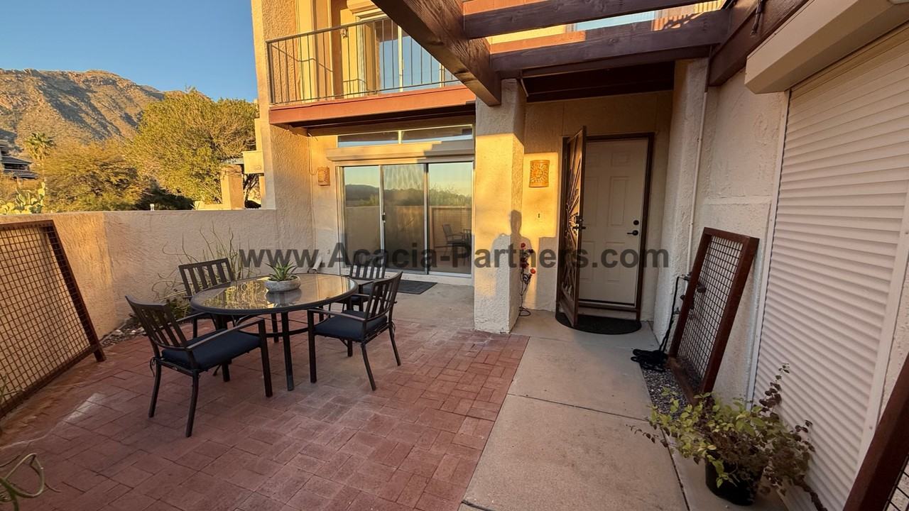 6360 N Camino Los Mochis - Photo 6 of 34