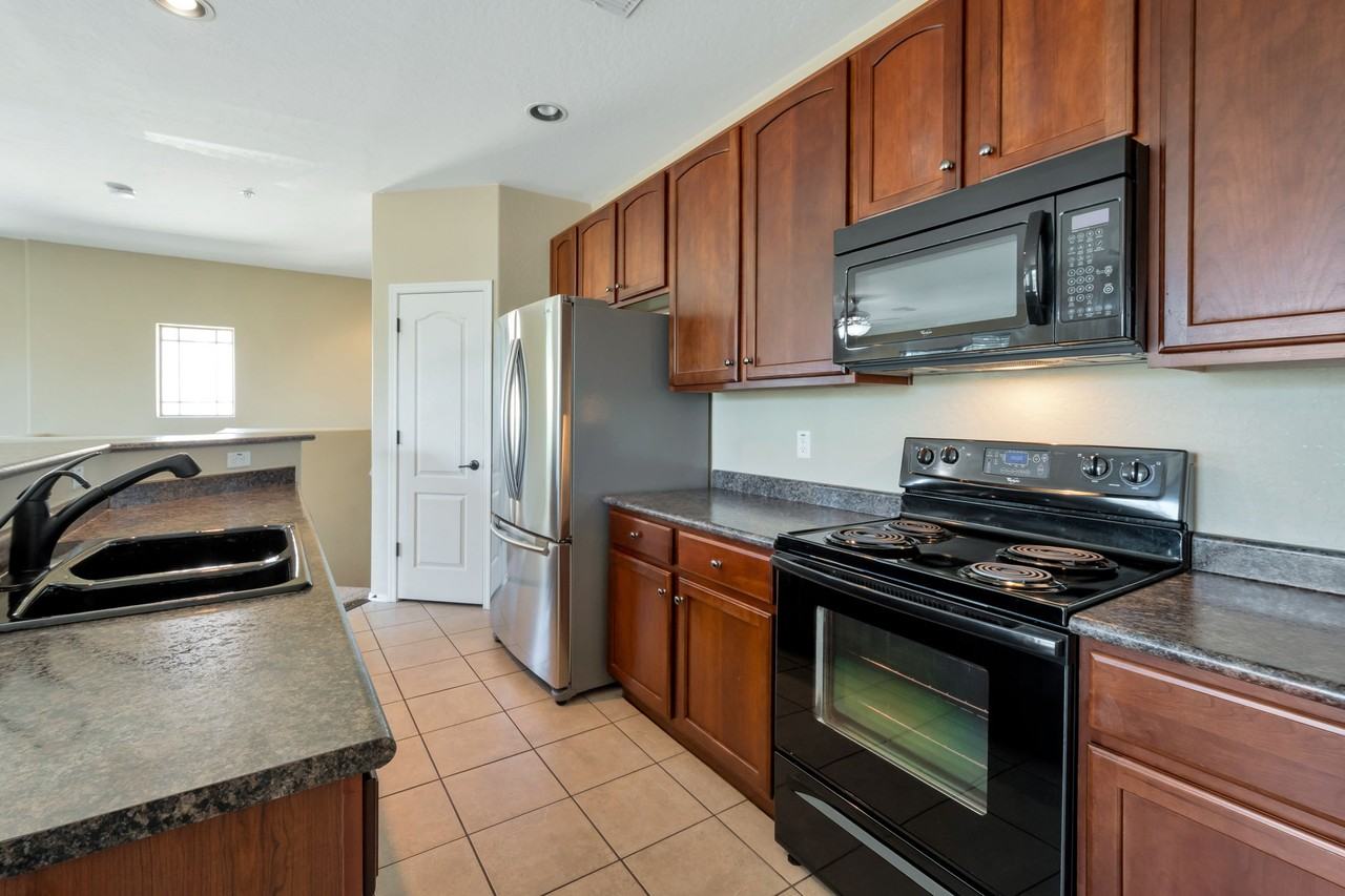 1250 S Rialto #26 - Photo 7 of 17