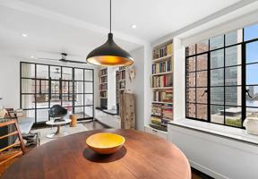 featured image of 320 E 42nd St