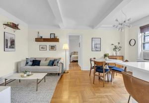 24 Monroe Pl - Photo 1 of 1