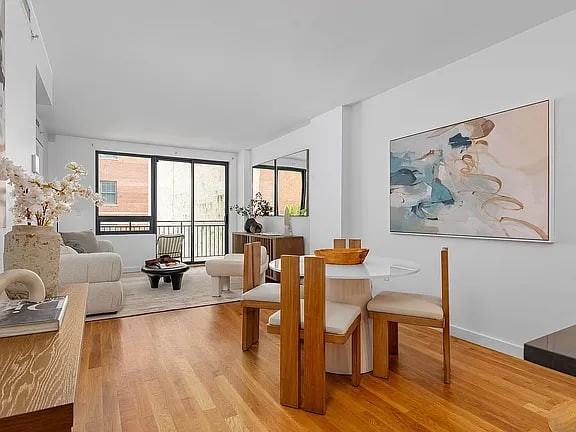 10620 70Th Ave - Photo 5 of 10