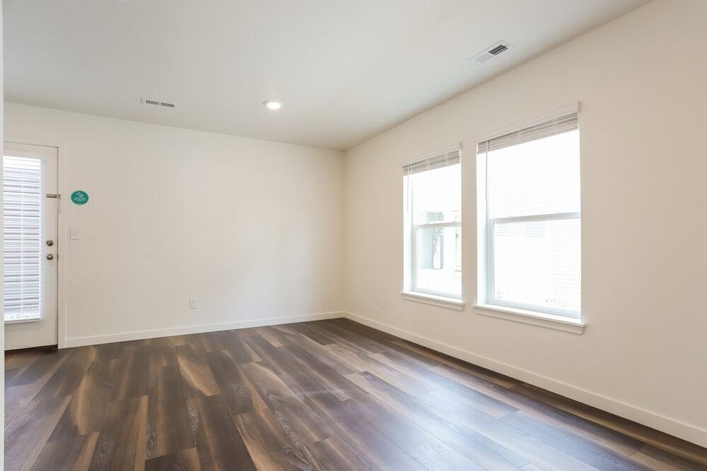 18596 E 47th Pl - Photo 5 of 18