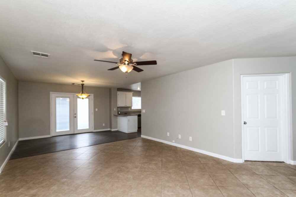 10252 Nolinas St - Photo 2 of 12