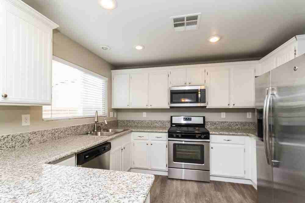 10252 Nolinas St - Photo 4 of 12