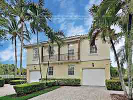 featured image of 495 Capistrano Dr