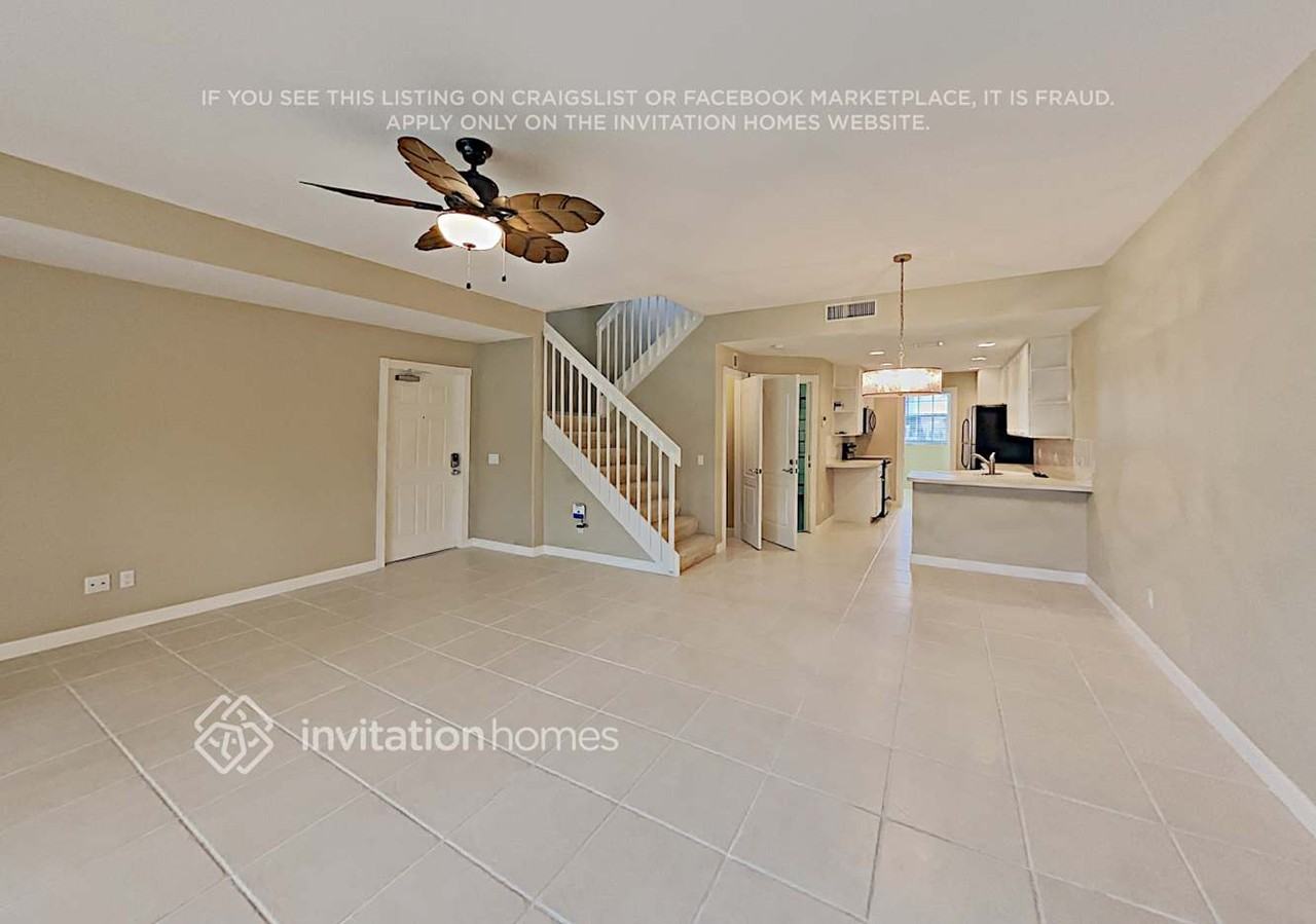 495 Capistrano Dr - Photo 4 of 18