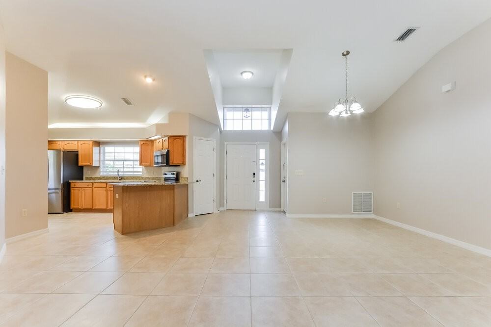 4510 Abaco Dr - Photo 3 of 16