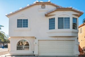 featured image of 969 E Elgin St