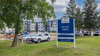 Ascot Arms - Photo 1 of 1