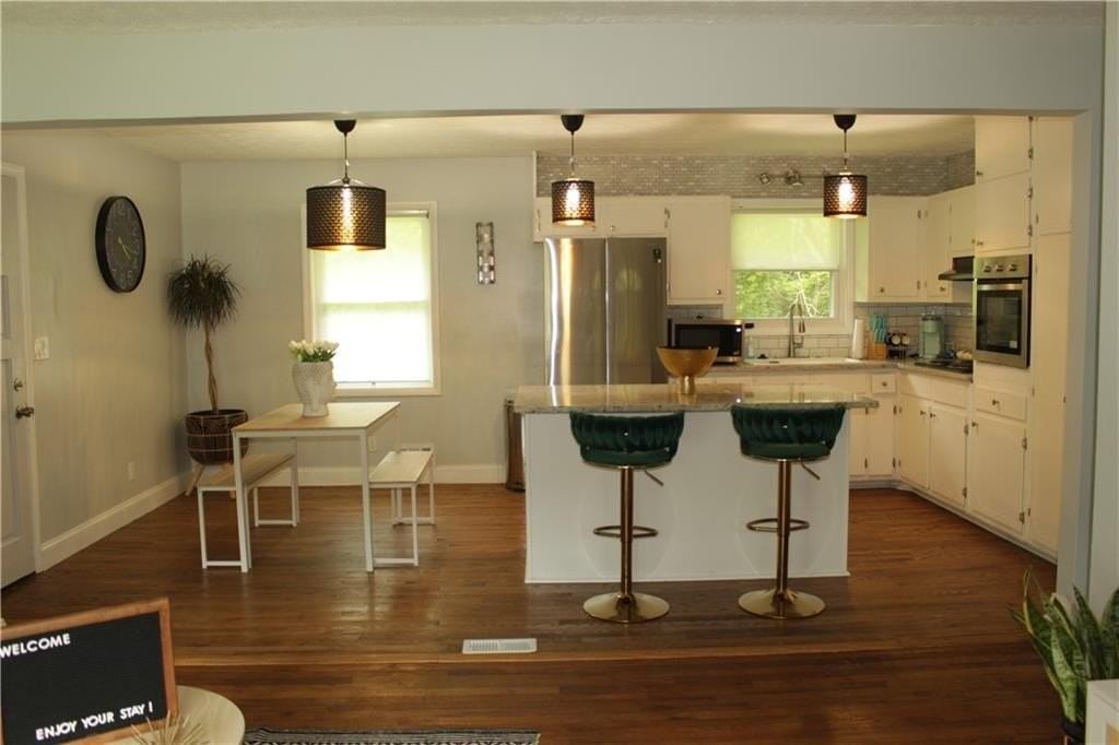 667 Tara Cir Se - Photo 3 of 21