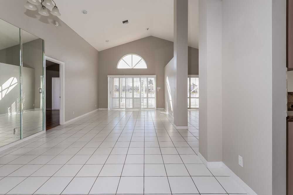 7794 Hoffy Cir - Photo 3 of 14