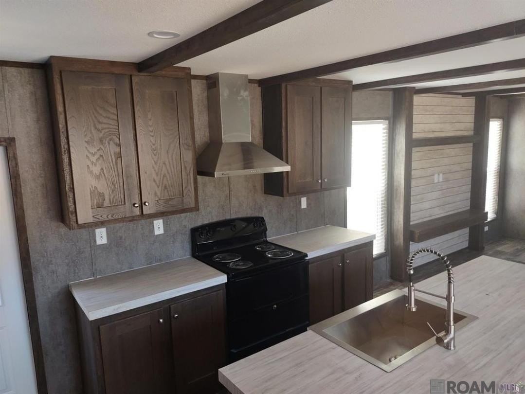 18884 Scivique Ln - Photo 5 of 13