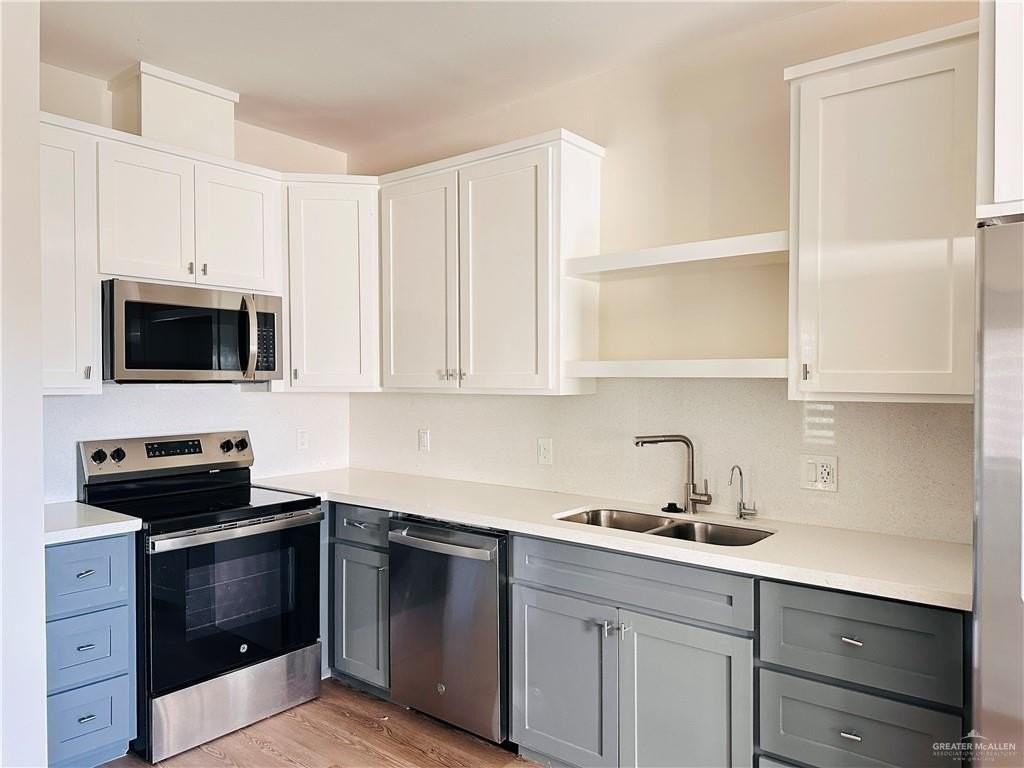 3421 S Kerala Ave Apt D #D - Photo 5 of 25