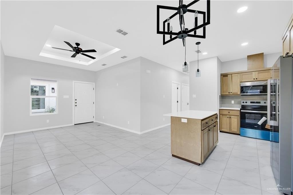 2305 S Hillside Avenue unit: 3 #3 - Photo 5 of 18