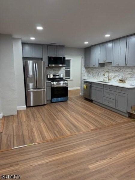 441 Ringwood Ave - Photo 4 of 14