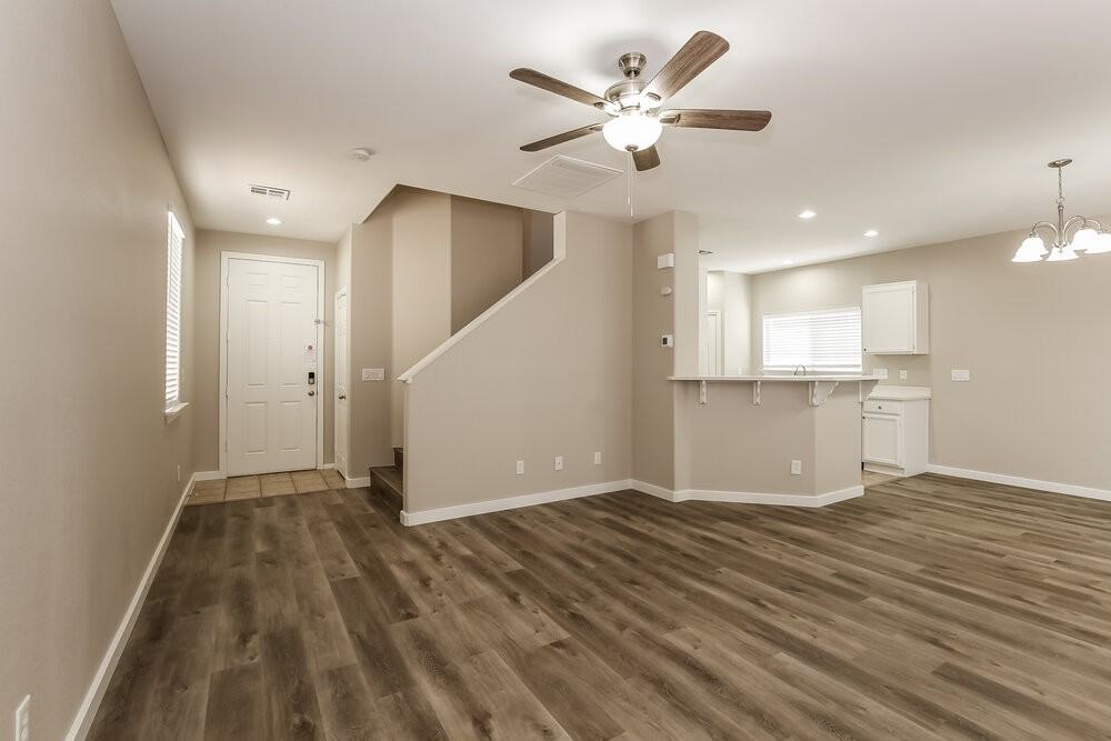 11887 Principi Ct - Photo 4 of 17