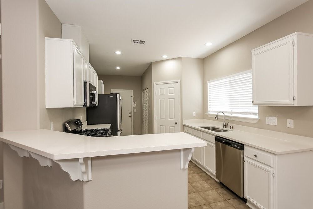 11887 Principi Ct - Photo 7 of 17