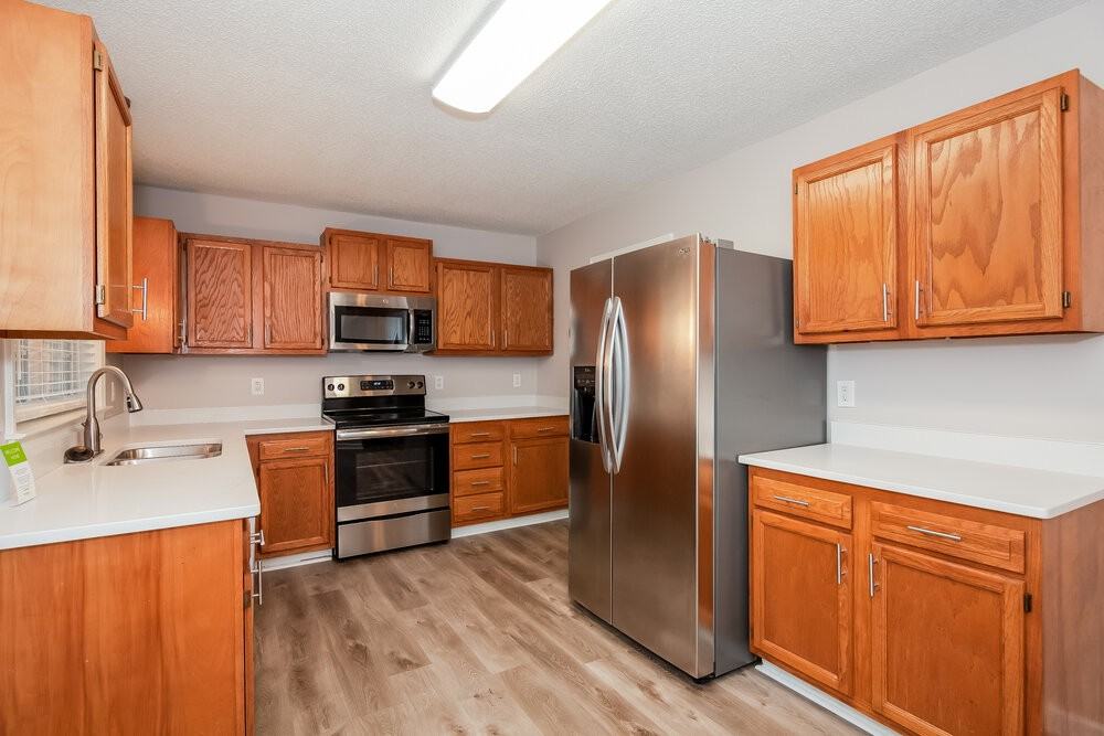 818 Highlander Ct - Photo 7 of 16