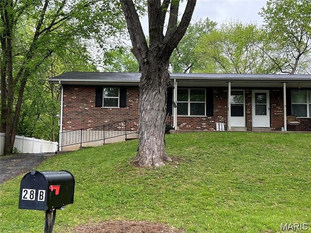 28 Marie Dr - Photo 2 of 13