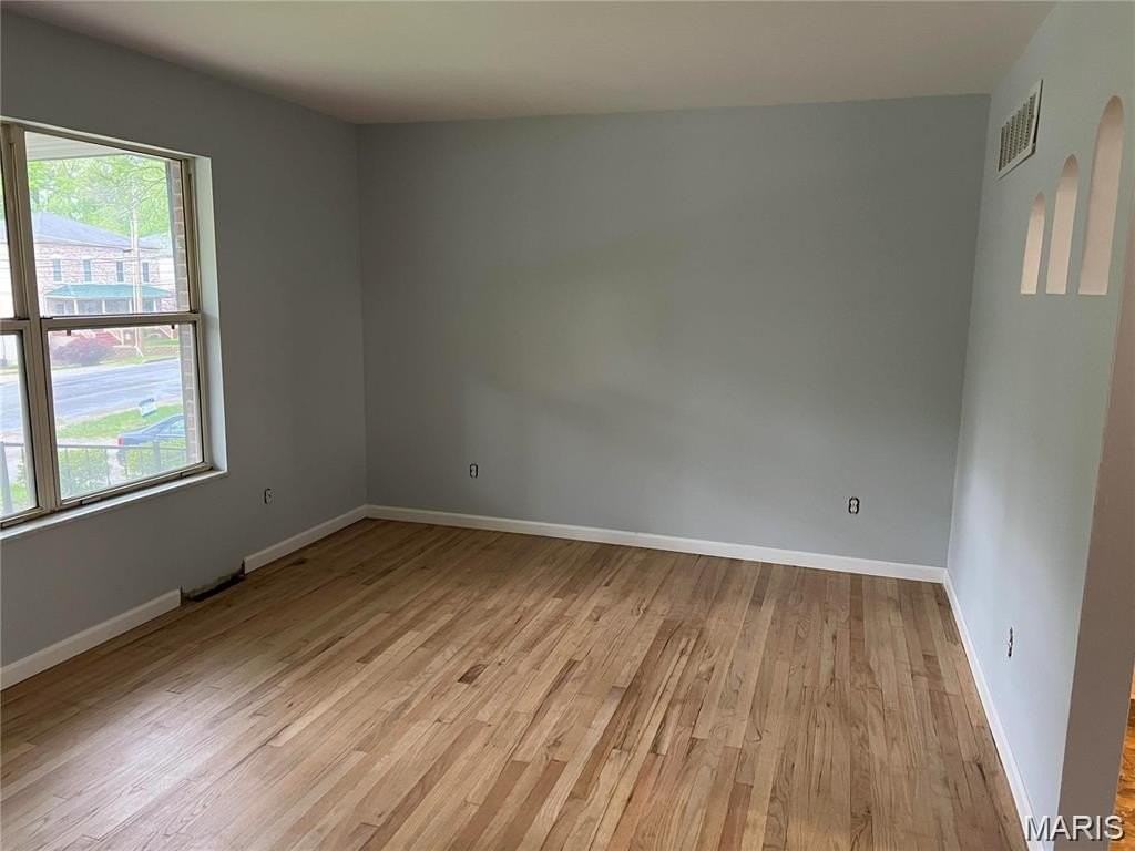 28 Marie Dr - Photo 5 of 13