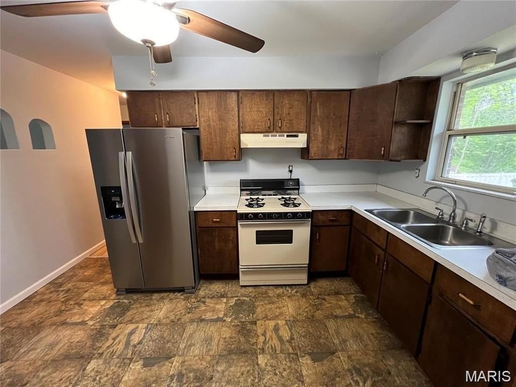 28 Marie Dr - Photo 7 of 13