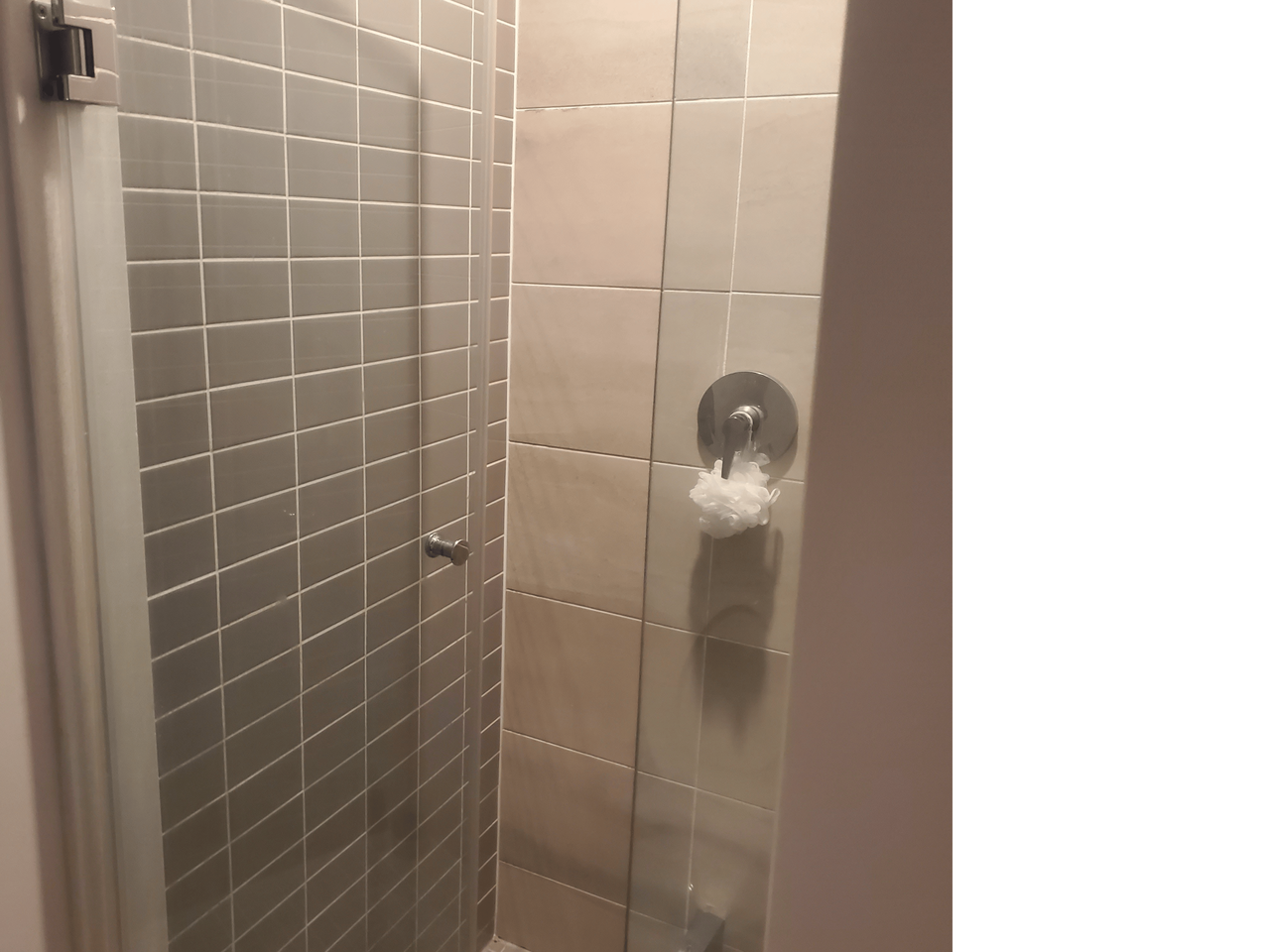 Metcalfe Ave & Eglinton Ave W - Photo 6 of 7