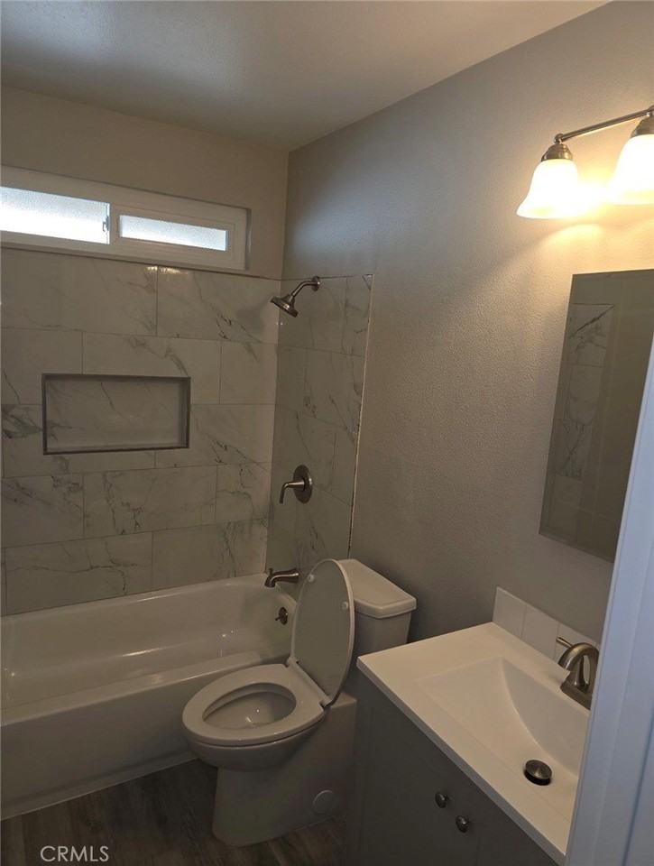 18605 New Hampshire St #B - Photo 7 of 10