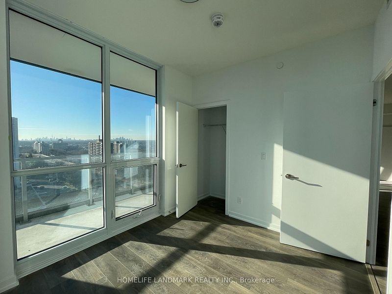 36 Forest Manor Road #803 - Photo 5 of 12