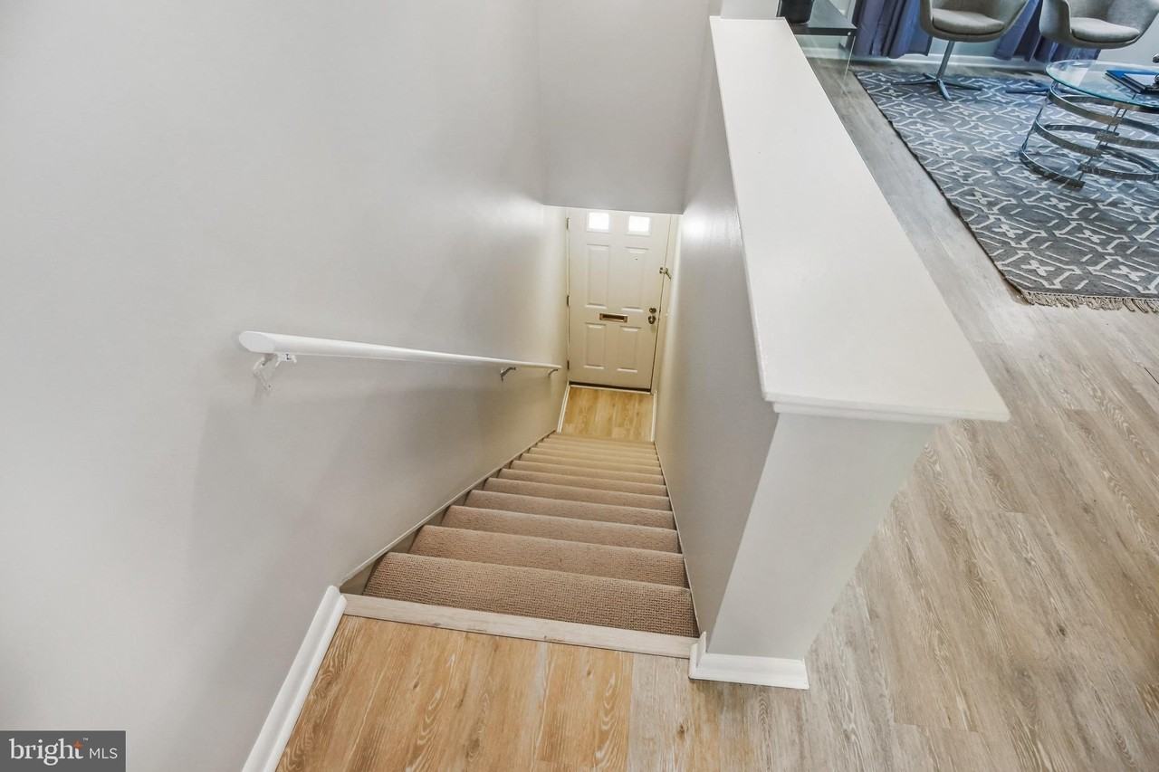 2623 S Walter Reed Dr Unit B #B - Photo 6 of 31