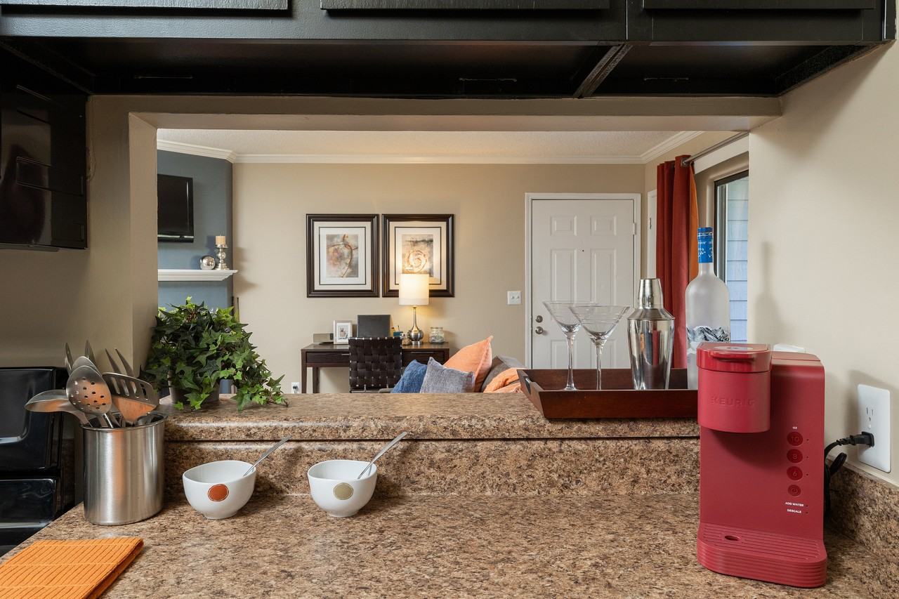 District at Hamilton Place - Photo 2 of 43