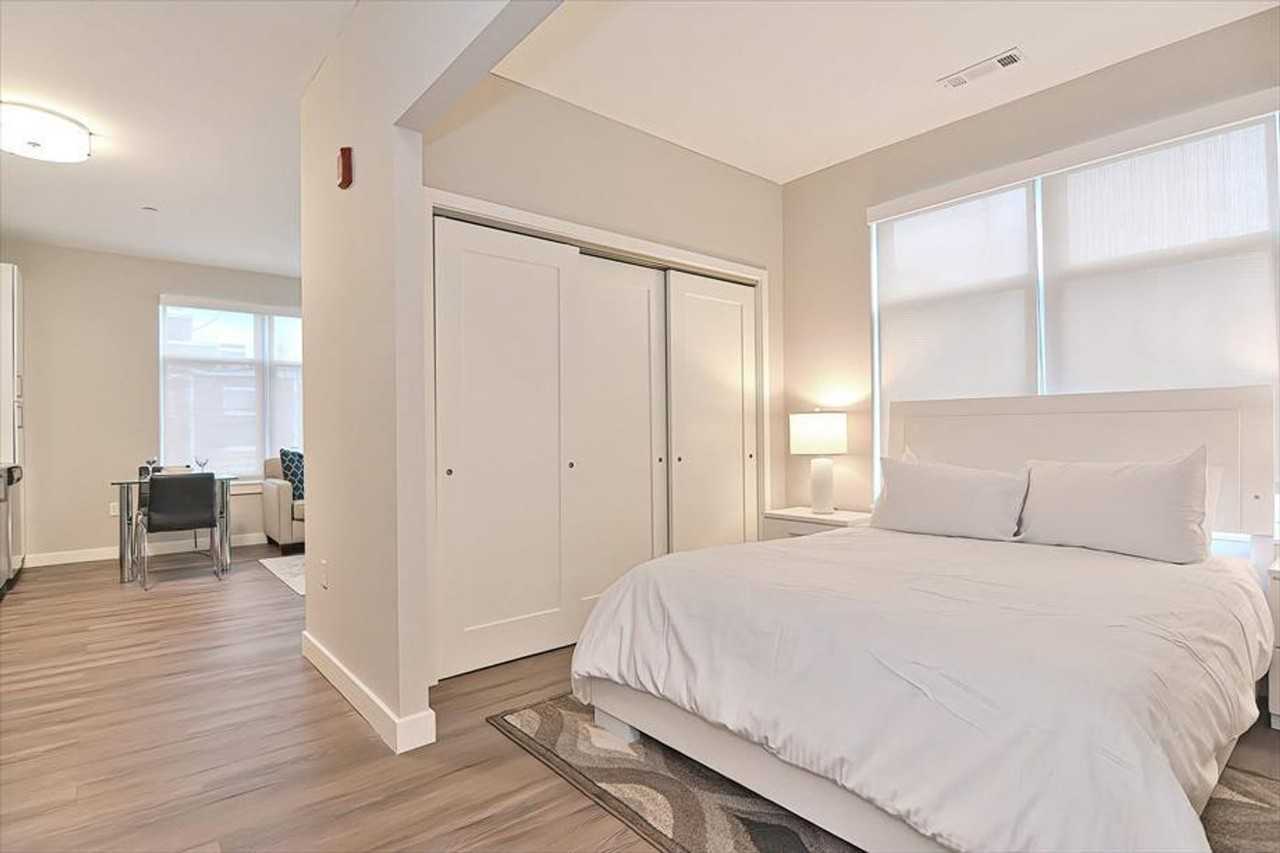 40 East Pier Drive - Photo 7 of 36