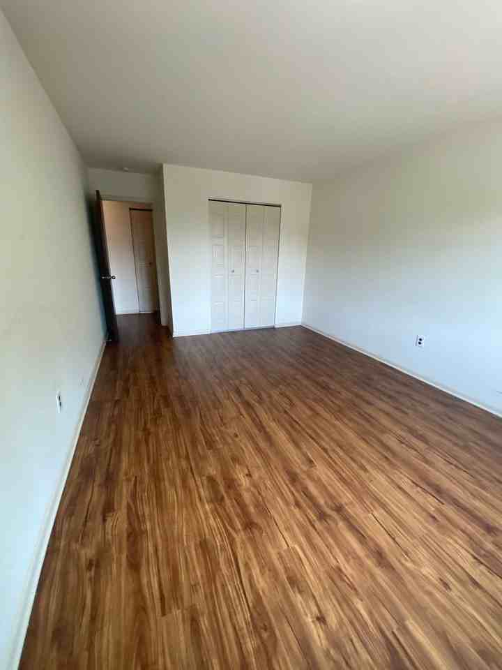 Parkwoode II - Photo 6 of 23