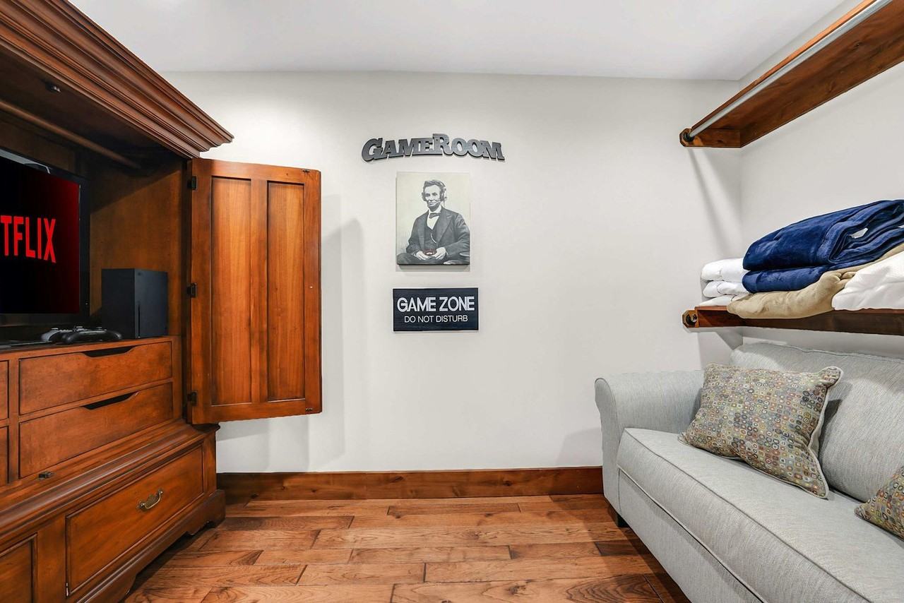 201 Shady Ozark Ln #1353786P - Photo 3 of 50