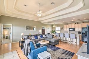 featured image of 3229 Castle Dr