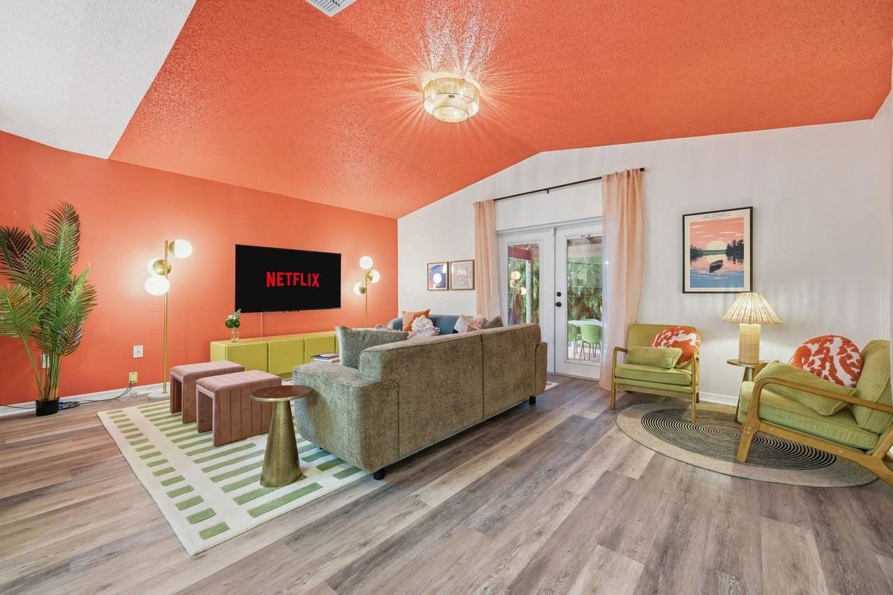 11988 117th St #1363921P - Photo 2 of 50