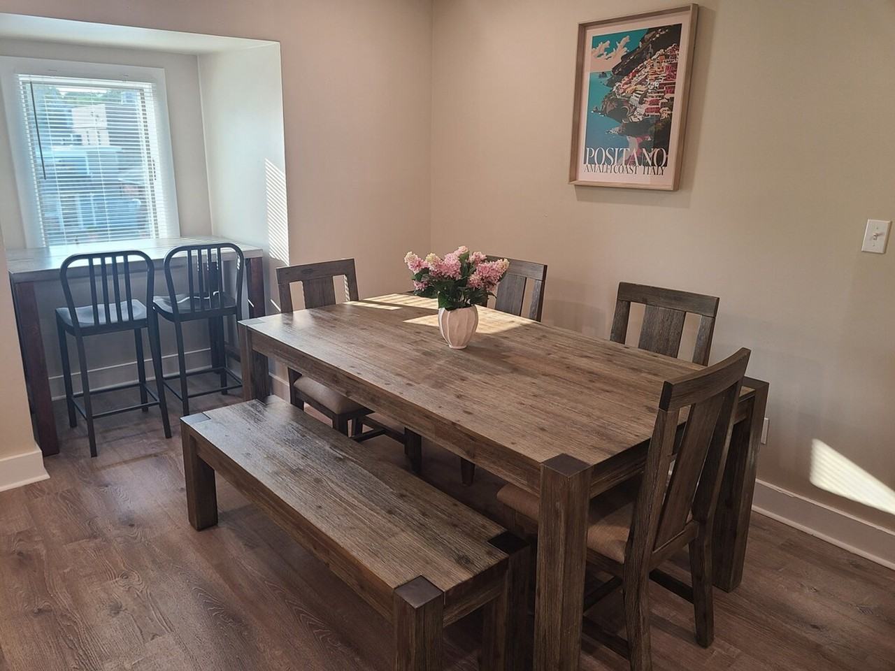 20 Hawkes St #1364232P - Photo 4 of 17