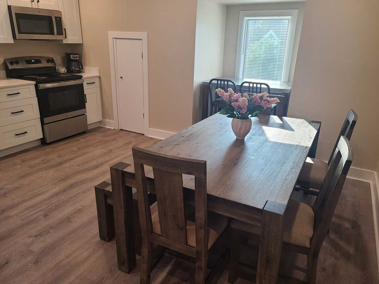 20 Hawkes St #1364232P - Photo 5 of 17