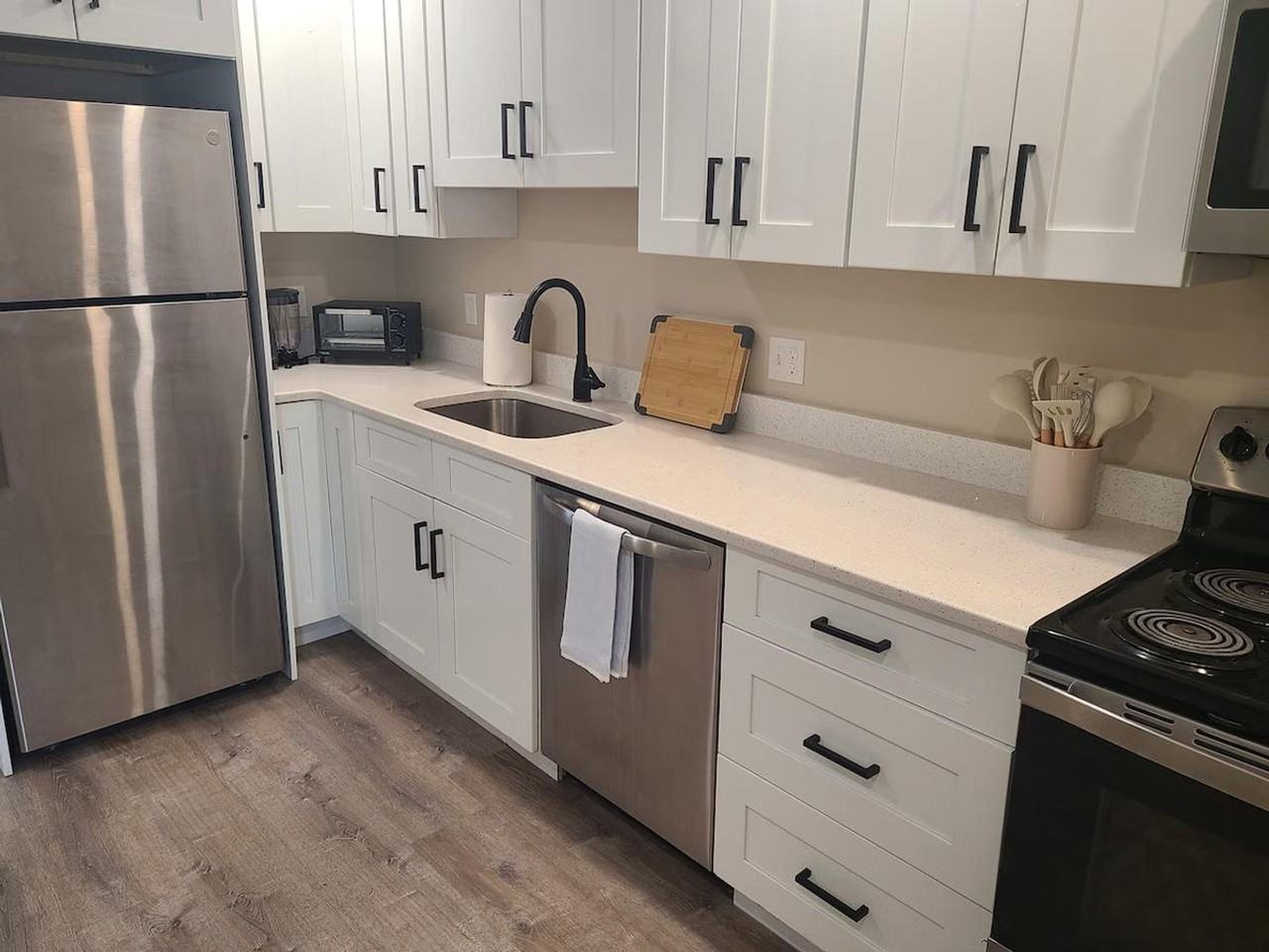 20 Hawkes St #1364232P - Photo 7 of 17