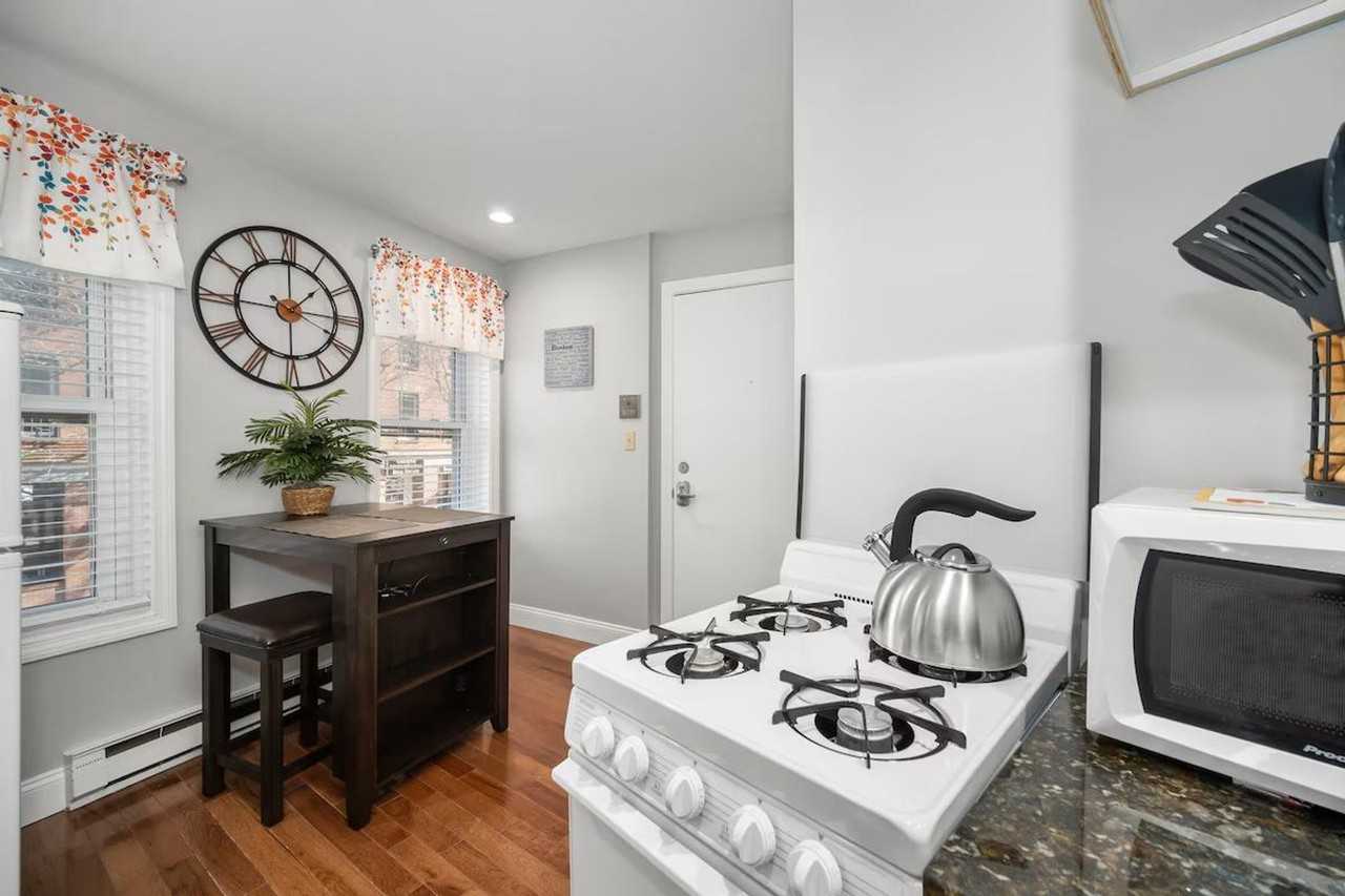 19 Clark St #1364246P - Photo 5 of 13