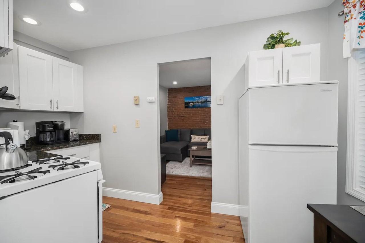 19 Clark St #1364246P - Photo 6 of 13