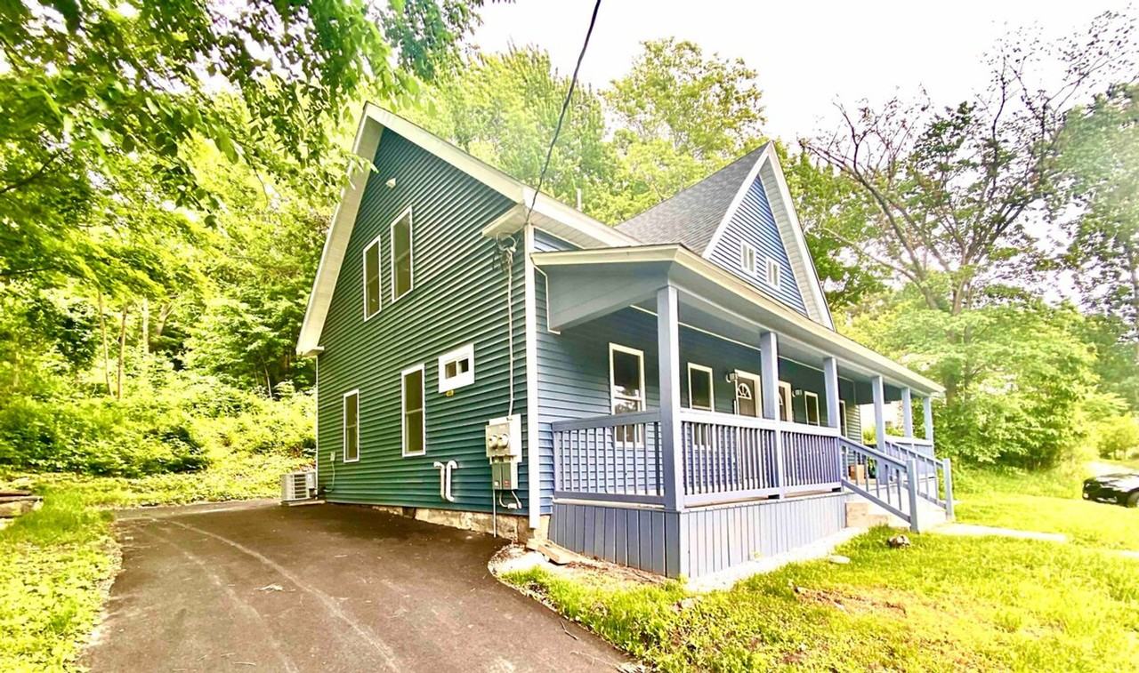 1592 Main St #1380184P - Photo 6 of 28