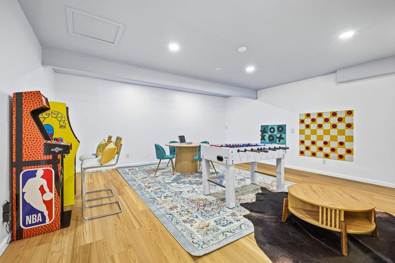 12 Apple Tree Way #1382970P - Photo 7 of 50