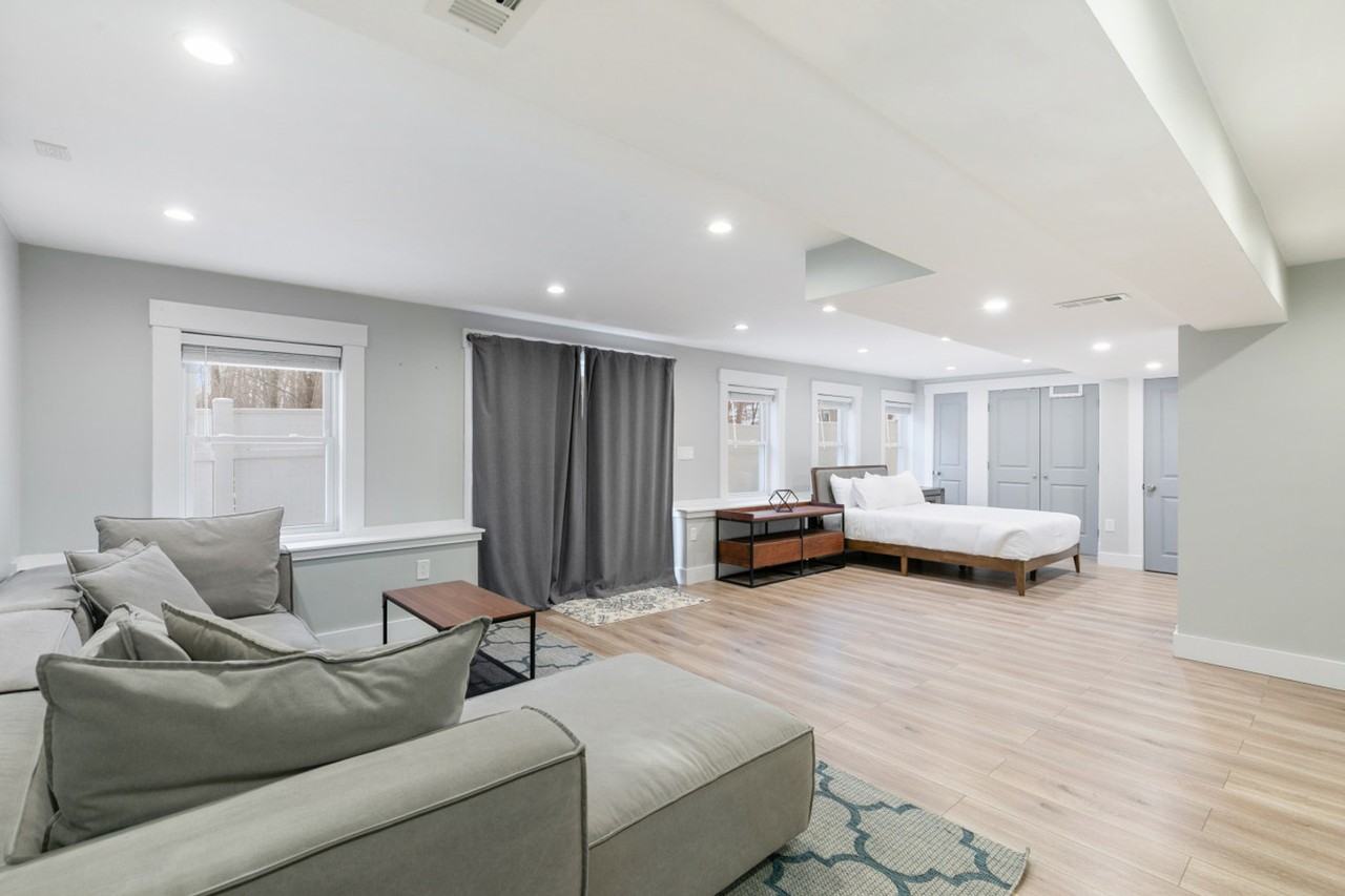 3 Chapel Way #1387521P - Photo 5 of 46