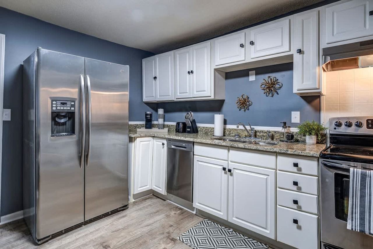 220 Highland Ave #1397973P - Photo 3 of 47