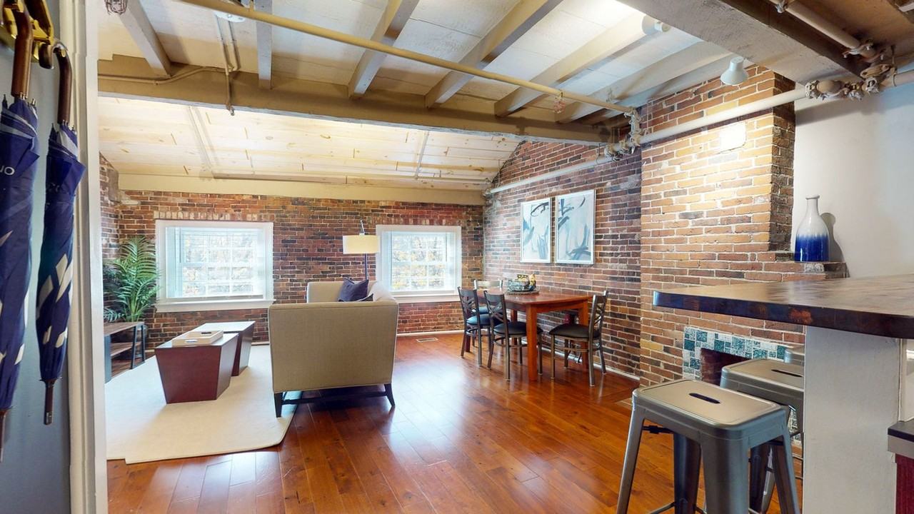 15 Union St #1436053P - Photo 3 of 18