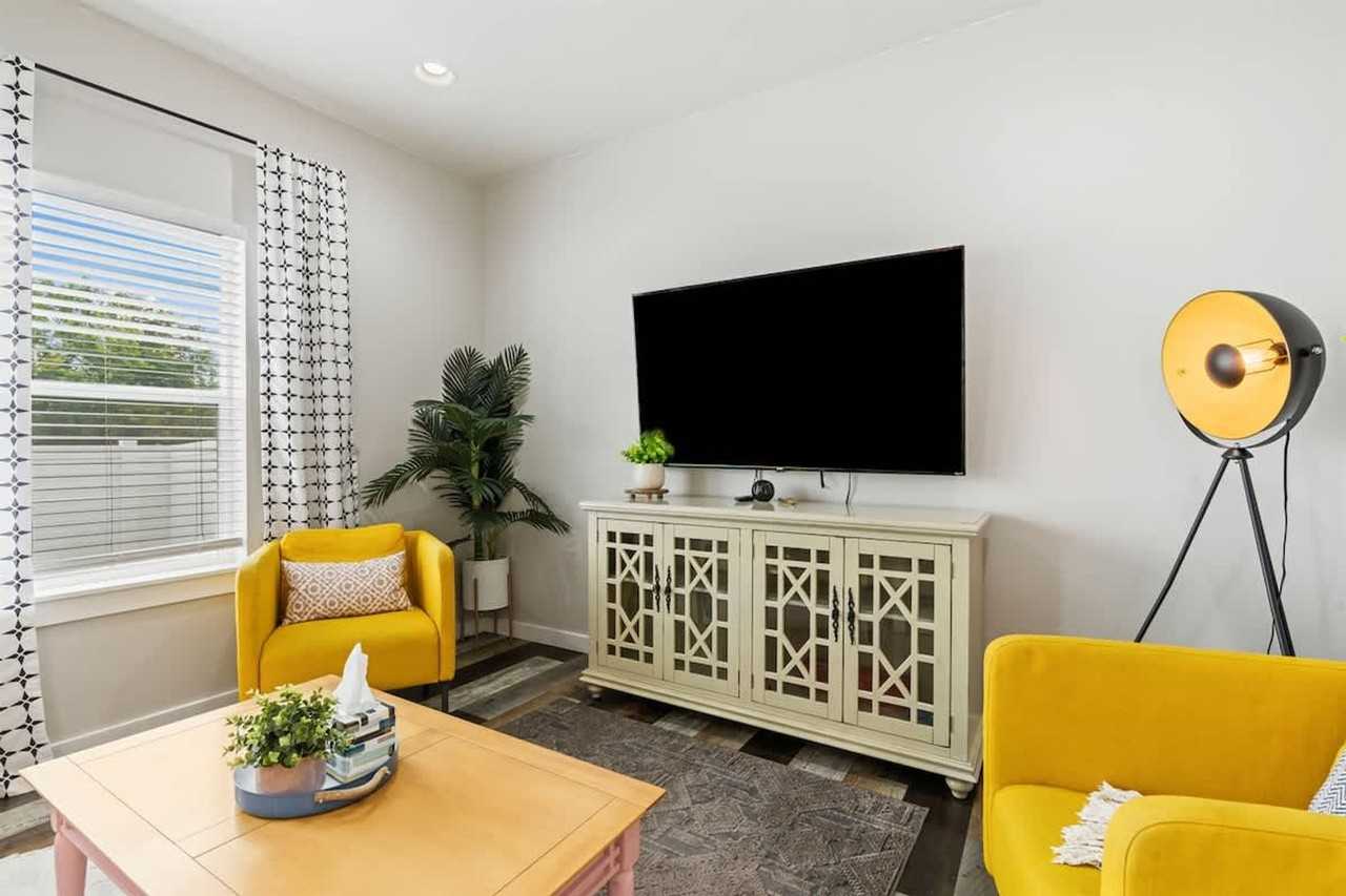 2110 Ison Ct #1460913P - Photo 3 of 29